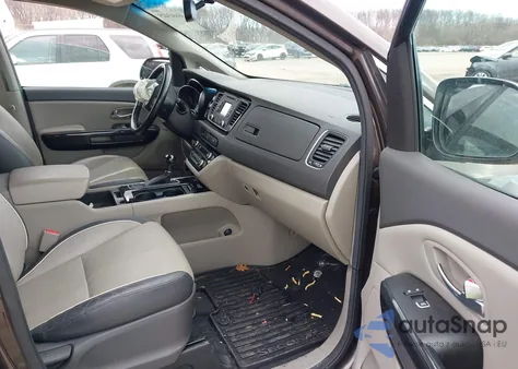 2015 Kia Sedona Ex z USA, uszkodzony, nr VIN KNDMC5C13F6049628